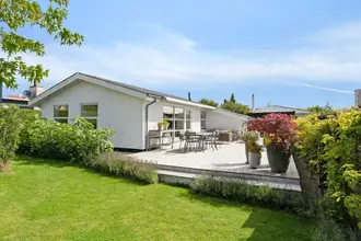 Villa på Abildgårdsvej 9, Thurø, 5700 Svendborg