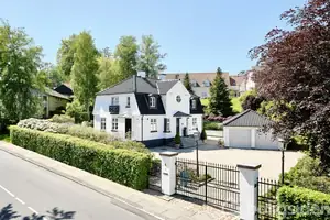 Villa på Arnakvej 6, 8270 Højbjerg