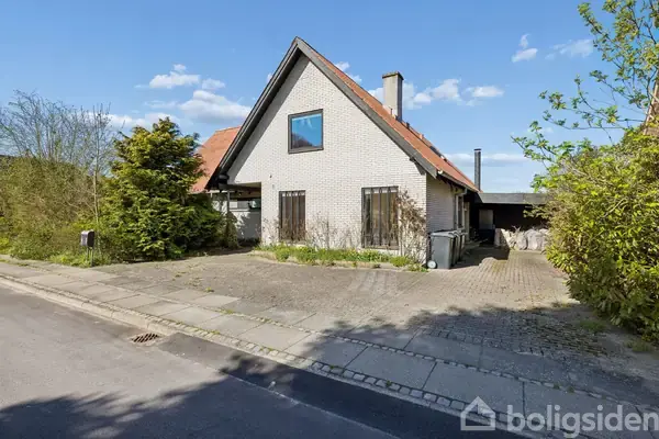 Villa på Rønnevej 1, 9681 Ranum