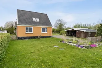 Villa på Kærgårdsvej 5, Vestermarie, 3720 Aakirkeby