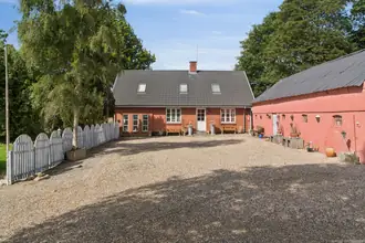 Landejendom på Sortenborgvej 27, 8600 Silkeborg