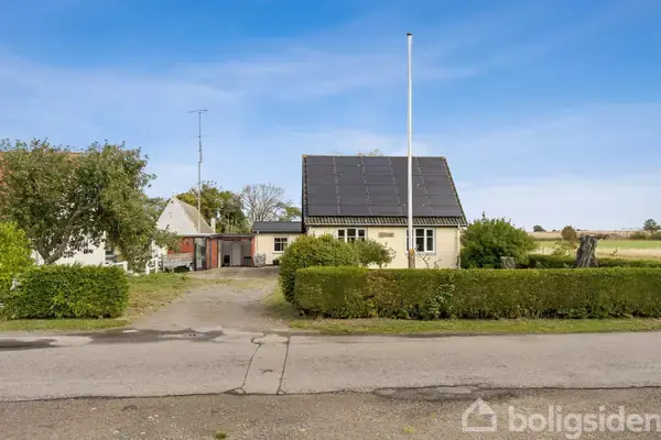 Villa på Strøbyvej 2, 3720 Aakirkeby