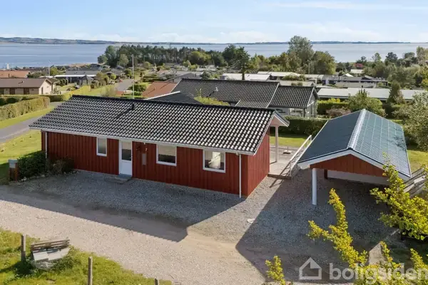 Fritidsbolig på Lindeparken 7, 8410 Rønde
