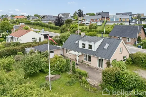 Villa på Landevejen 70, 8543 Hornslet