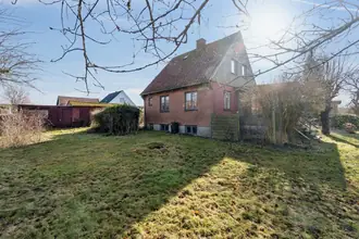 Villa på Klemens Vestergade 6, Klemensker, 3782 Klemensker