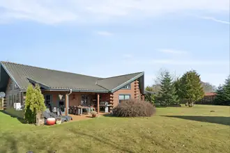Villa på Højgårdsparken 32B, Spørring, 8380 Trige