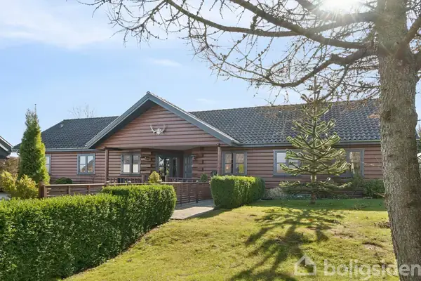Villa på Højgårdsparken 32B, 8380 Trige