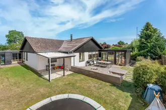 Villa på Ahornvænget 3, Sdr Vedby, 4800 Nykøbing F