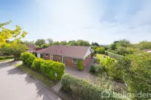 Villa på Kirsebærvej 44, 8471 Sabro