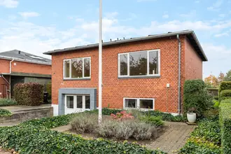 Villa på Parkgade 75, 6400 Sønderborg