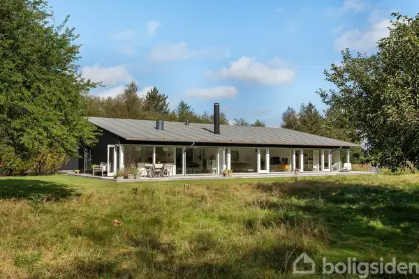 Villa på Hallundbækvej 13, 7490 Aulum
