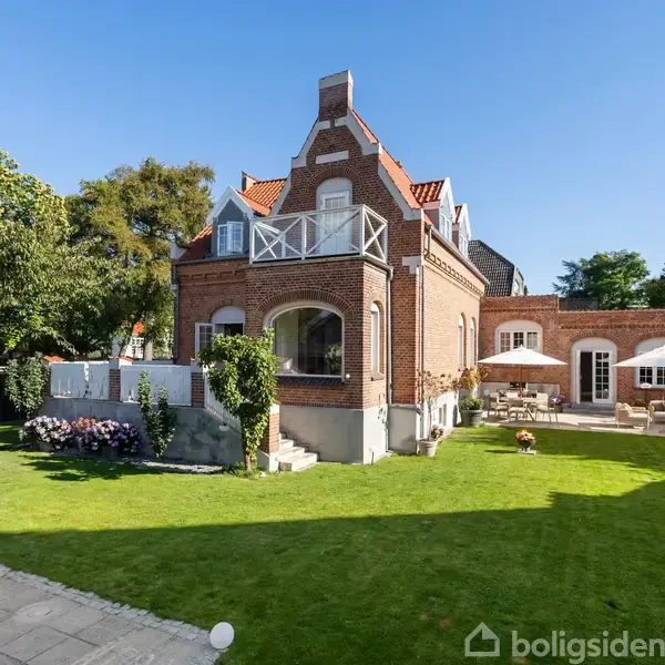Villa på Smutvej 3, 2920 Charlottenlund