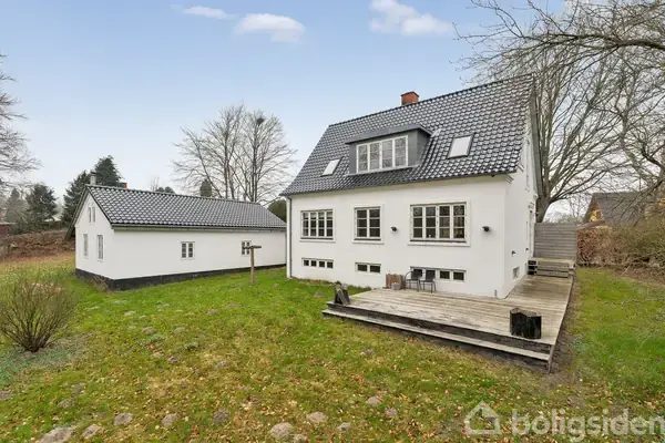 Villa på Blæsbjergvej 1, 7323 Give