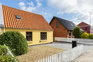 Villa på Hjørringvej 42, 9900 Frederikshavn