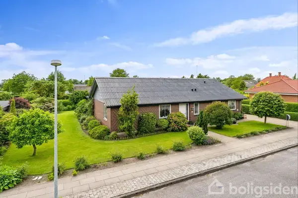 Villa på Fredenslundvej 13, 7480 Vildbjerg