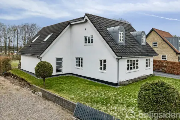 Villa på Løgstørvej 72, 9500 Hobro
