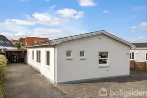 Villa på Engholmen 10, 8500 Grenaa