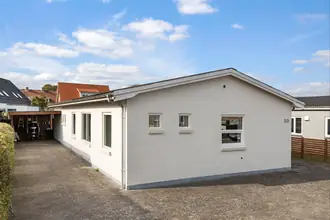 Villa på Engholmen 10, 8500 Grenaa
