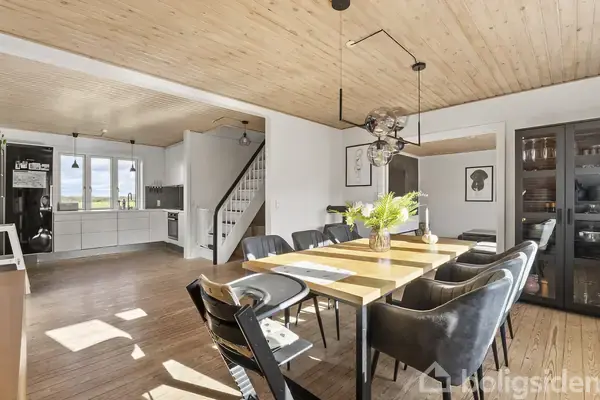 Villa på Ølufgårdsvej 12, 6715 Esbjerg N