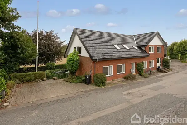 Villa på Ertebjerg Bygade 3A, 6470 Sydals