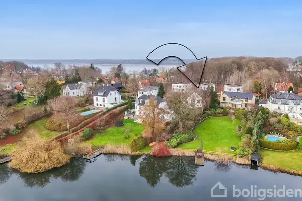 Villa på Dronninggårds Alle 31, 2840 Holte