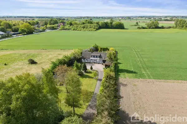 Villa på Næstved Landevej 10, 4250 Fuglebjerg
