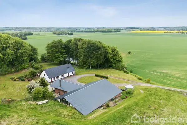 Landejendom på Allerupvej 48, 9320 Hjallerup