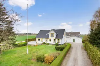 Villa på Bjerredevej 17, 4682 Tureby