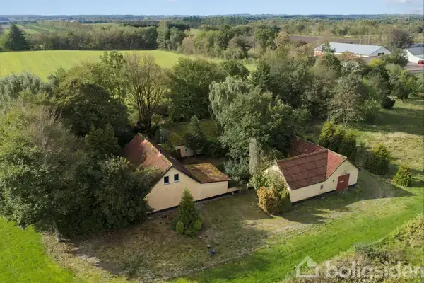 Villa på Løkkegårdsvej 8, 7190 Billund