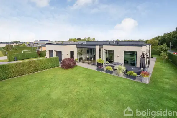 Villa på Hønseringen 5, 7190 Billund
