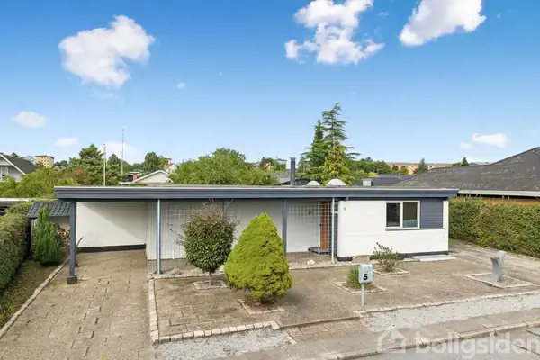 Villa på Hyldevej 5, 8930 Randers NØ