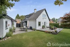 Villa på Schwartzgade 1, 4690 Haslev