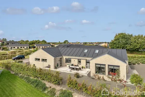 Villa på Plutovej 6, 6800 Varde