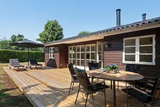 Fritidshus på Kystvejen 266B, 4671 Strøby