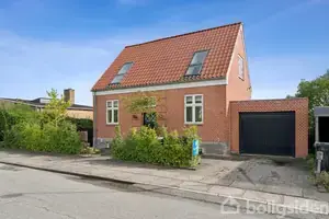 Villa på Rønne Alle 6, 8930 Randers NØ