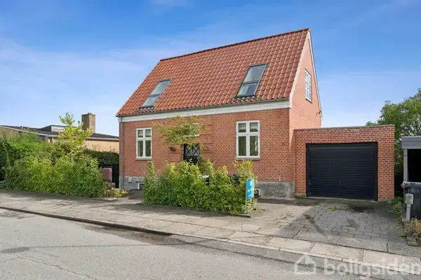 Villa på Rønne Alle 6, 8930 Randers NØ