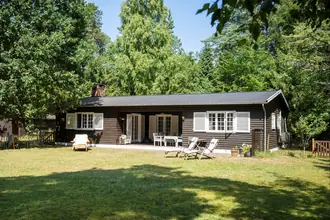 Fritidshus på Dr. Brorsonsvej 9, 3300 Frederiksværk