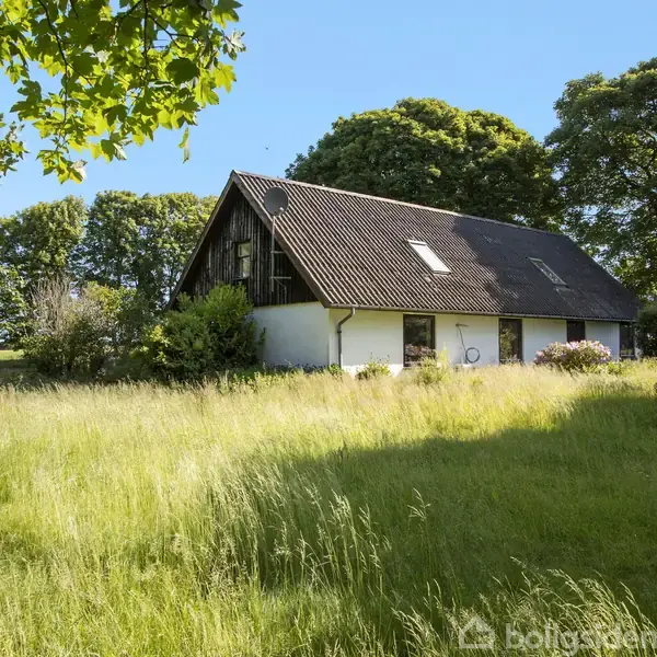Villa på Holtbjergvej 36, 9330 Dronninglund