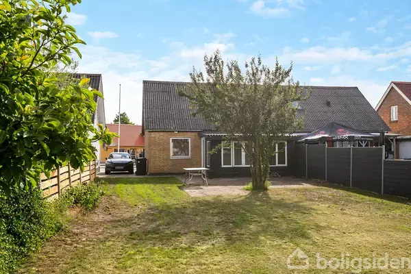Villa på Sunds Hovedgade 37, 7451 Sunds