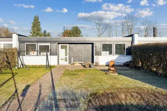 Rækkehus på Fyrrelunden 16, 6051 Almind