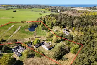 Villa på Petersborgvej 4, Villingerød, 3120 Dronningmølle