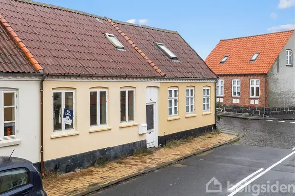 Rækkehus på Almegade 53, 3700 Rønne