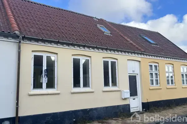 Rækkehus på Almegade 53, 3700 Rønne