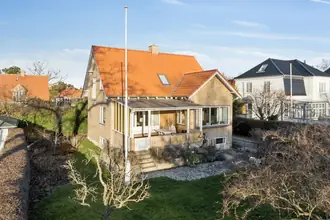 Villa på Hagens Alle 22, 2900 Hellerup