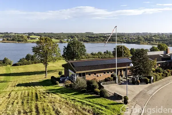Villa på Møllegårdsparken 25, 8355 Solbjerg