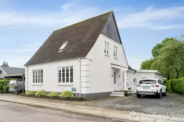 Villa på Frederiksberggade 39, 7323 Give