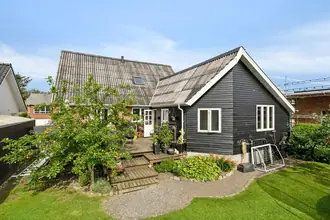 Villa på Stationsvej 9, Rødding, 7860 Spøttrup