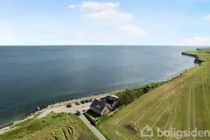 Villa på Karlby Strandvej 6, 8500 Grenaa