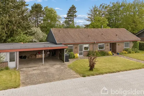 Villa på Laubsvej 104, 7500 Holstebro