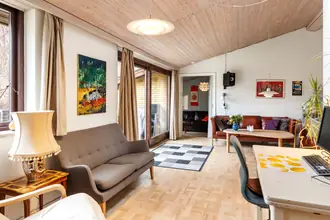 Villa på Lærketoften 4, Hareskov, 3500 Værløse